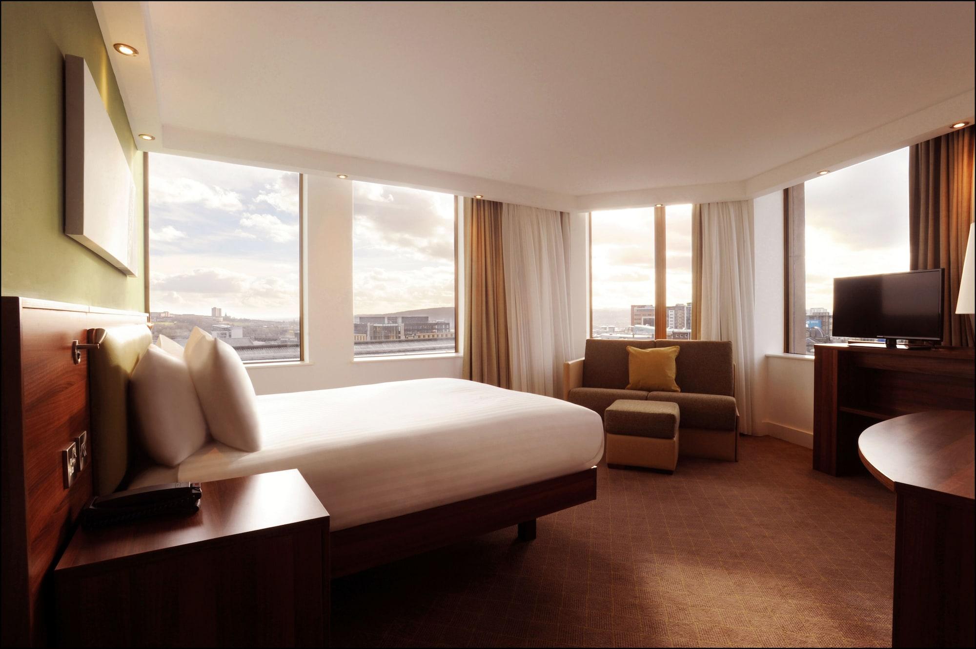 แฮมป์ตัน บาย ฮิลตัน นิวคาสเซิล Hotel นิวคาสเซิล อะพอน ไทน์ ภายนอก รูปภาพ
