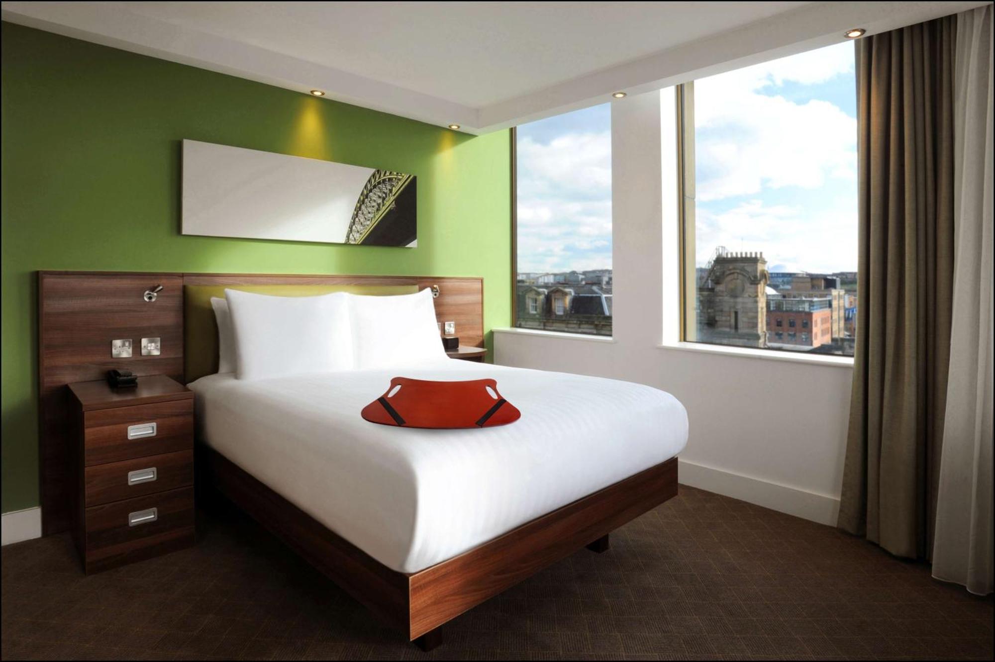 แฮมป์ตัน บาย ฮิลตัน นิวคาสเซิล Hotel นิวคาสเซิล อะพอน ไทน์ ภายนอก รูปภาพ